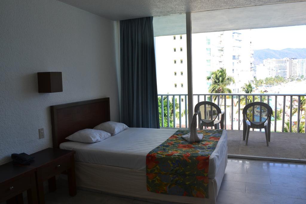 El Presidente Acapulco Hotel Room photo